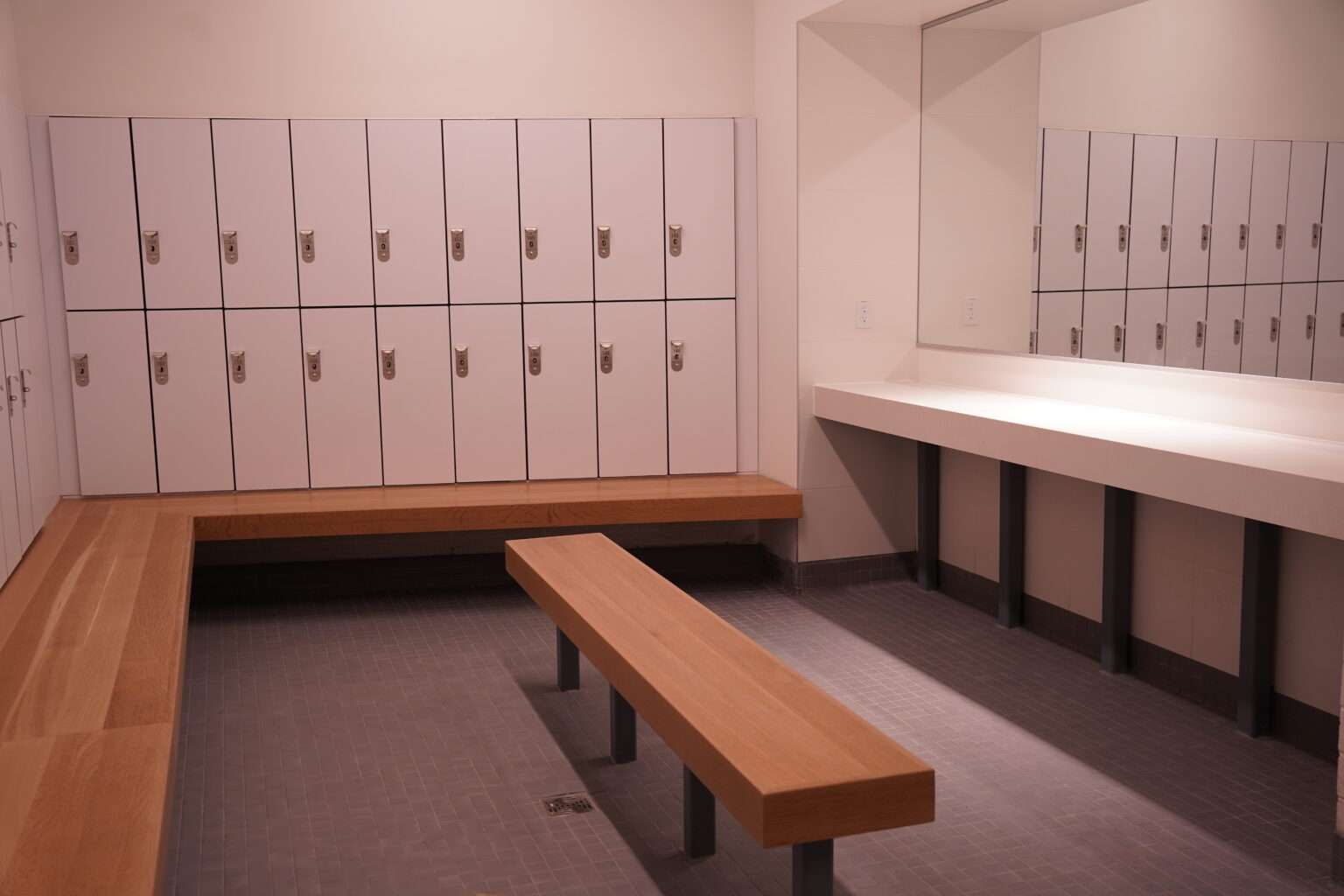 SPECTRUM LOCKERS